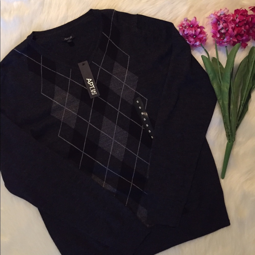 Men’s APT.9 Dark Gray V Neck Sweater